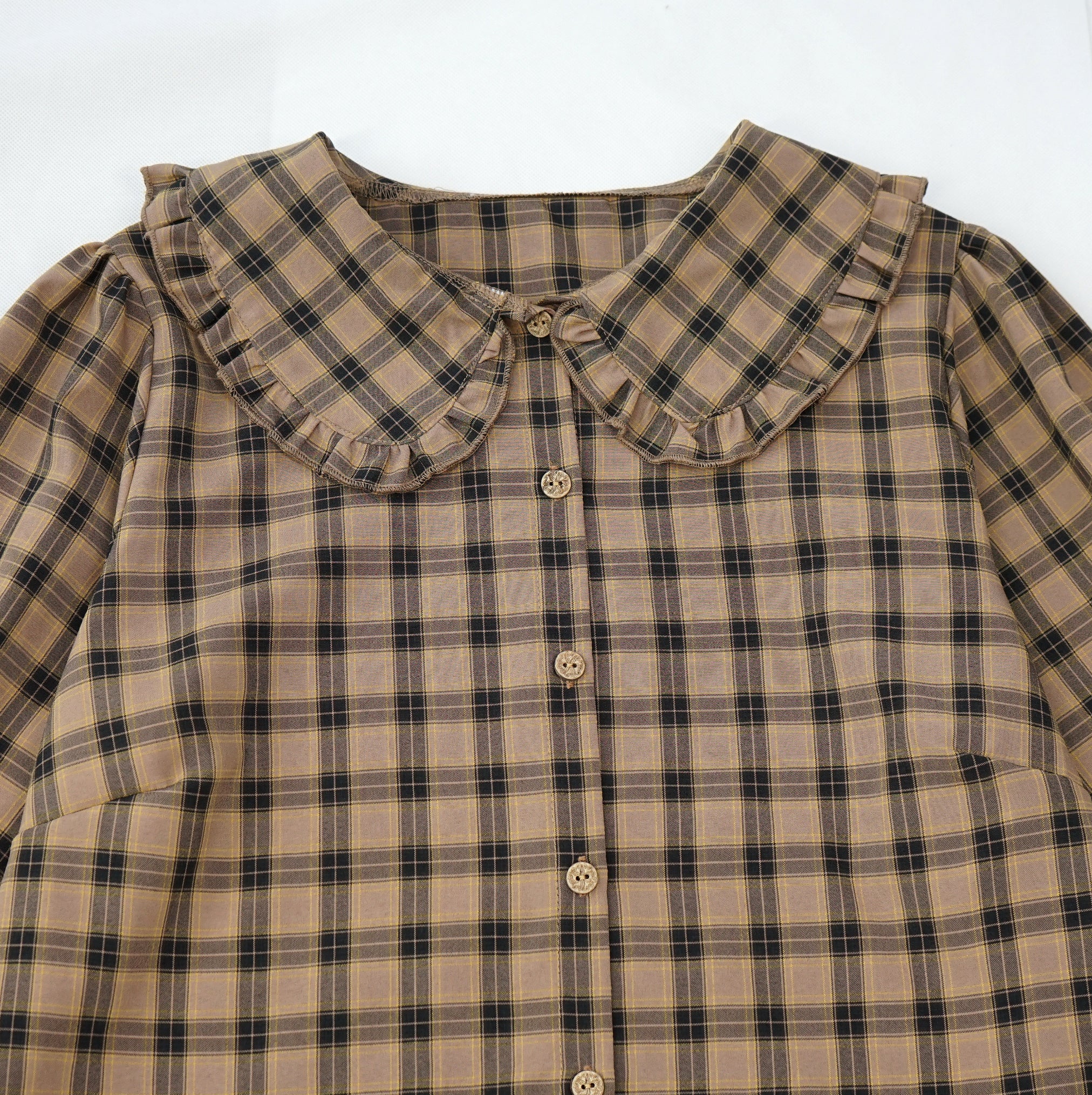 Vintage Plaid Peter Pan Collar Blouse Long Sleeve Button-Up Shirt with Ruffle Detail